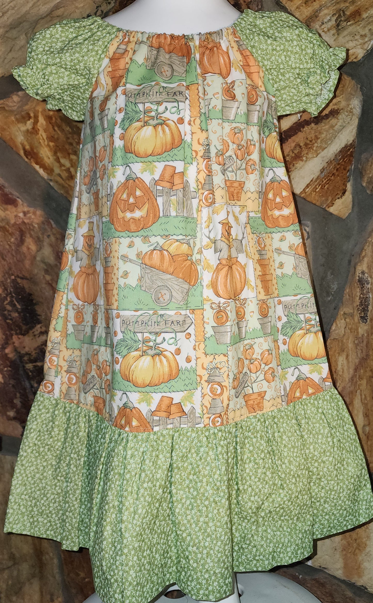 Pumpkin Patch Halloween Size 3/4