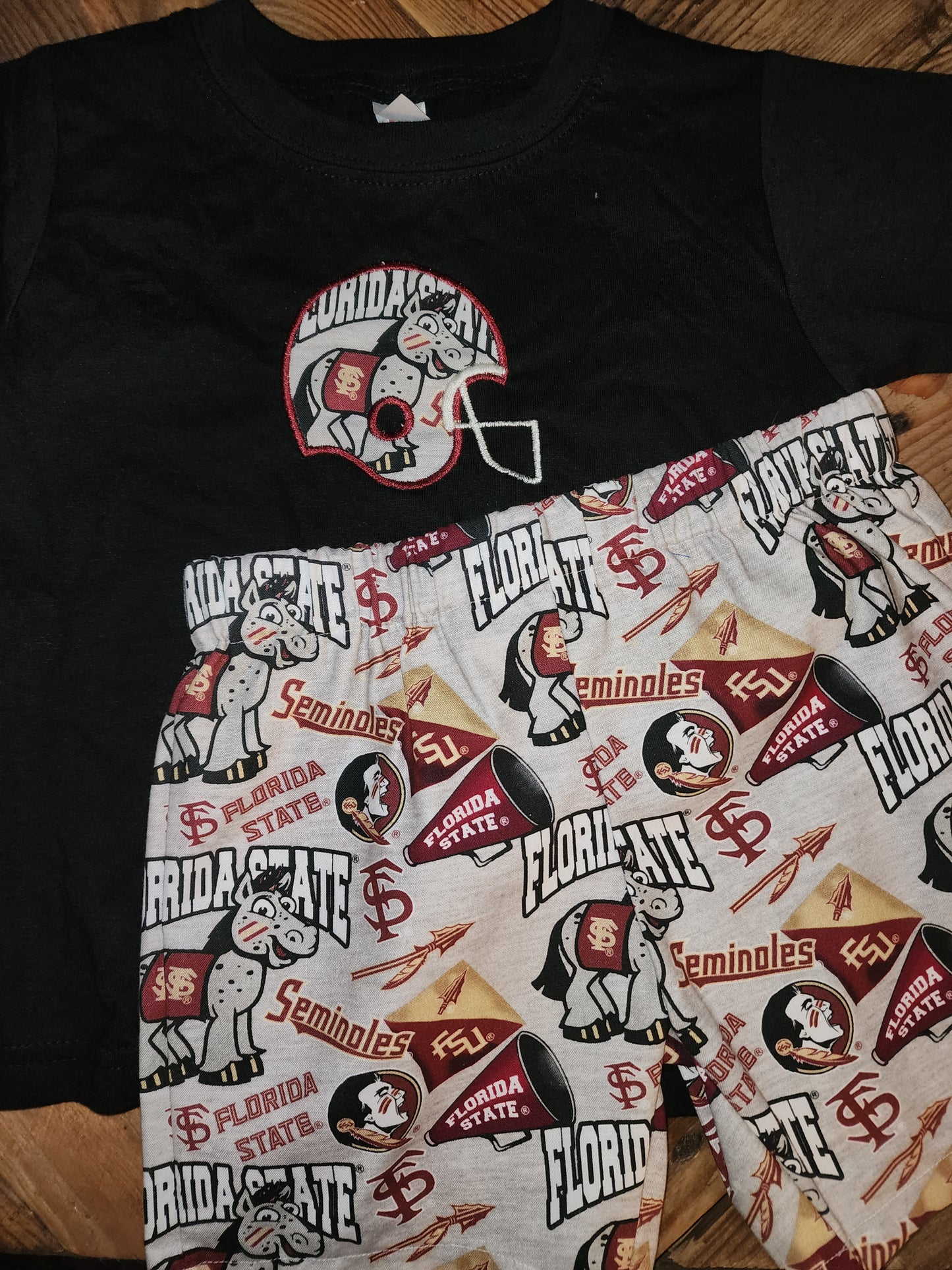 FSU Florida State Seminoles Size 18/24m Short Set