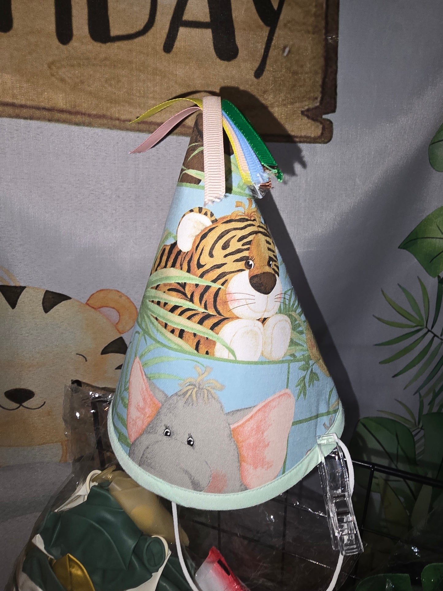 Wild One Birthday Hat Banner and Tabelcloth