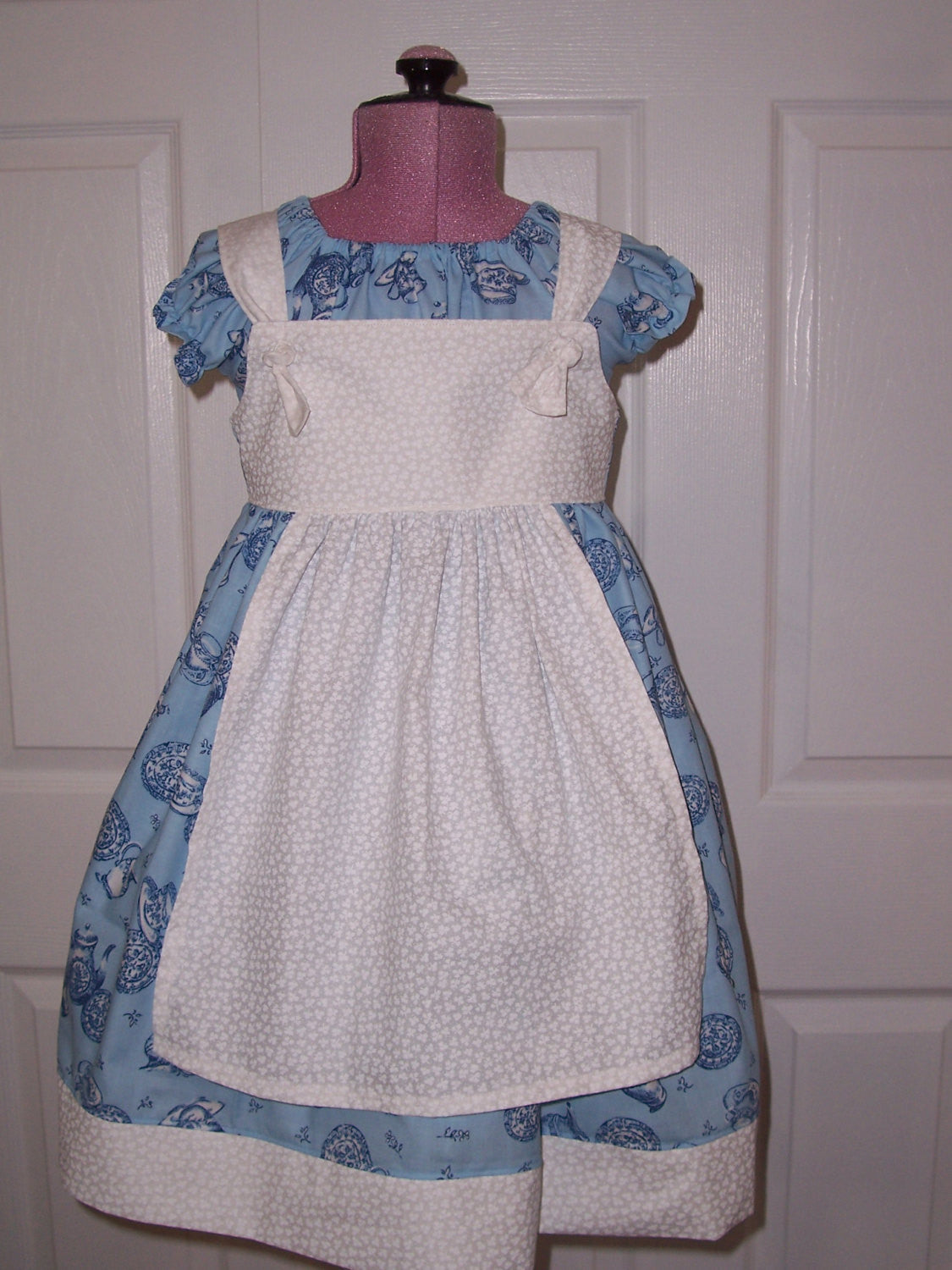Alice Inspired Size 6 Two Piece Dress Set Play*Patch Alice Inspired Size 6 Two Piece Dress Set Play*Patch