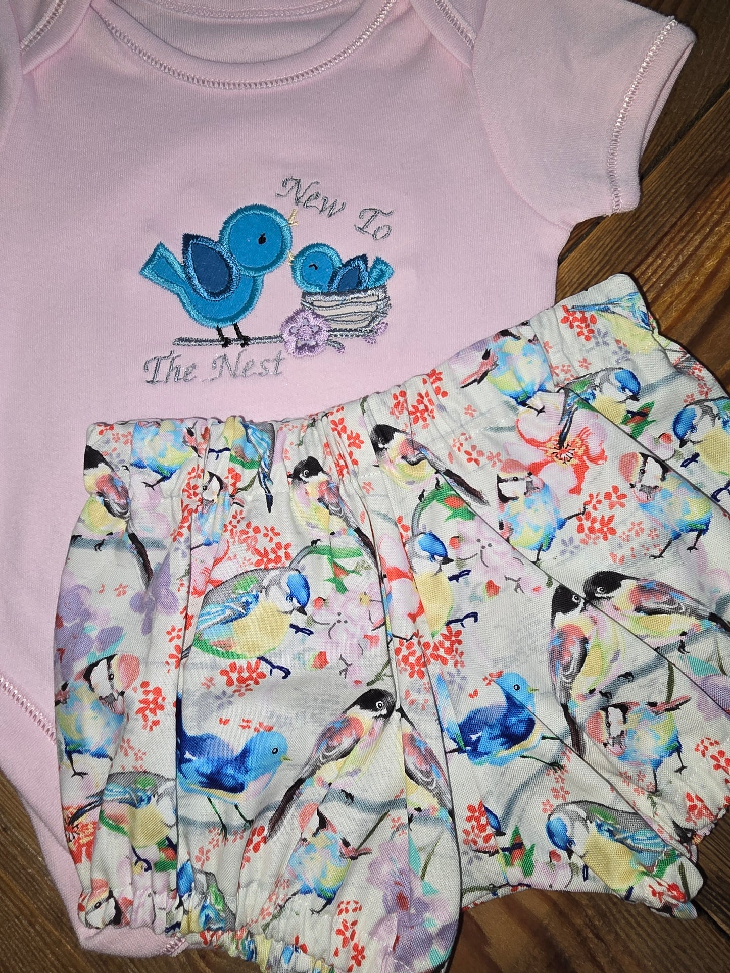 New to the Nest Size 3/6m Two Piece Outfit