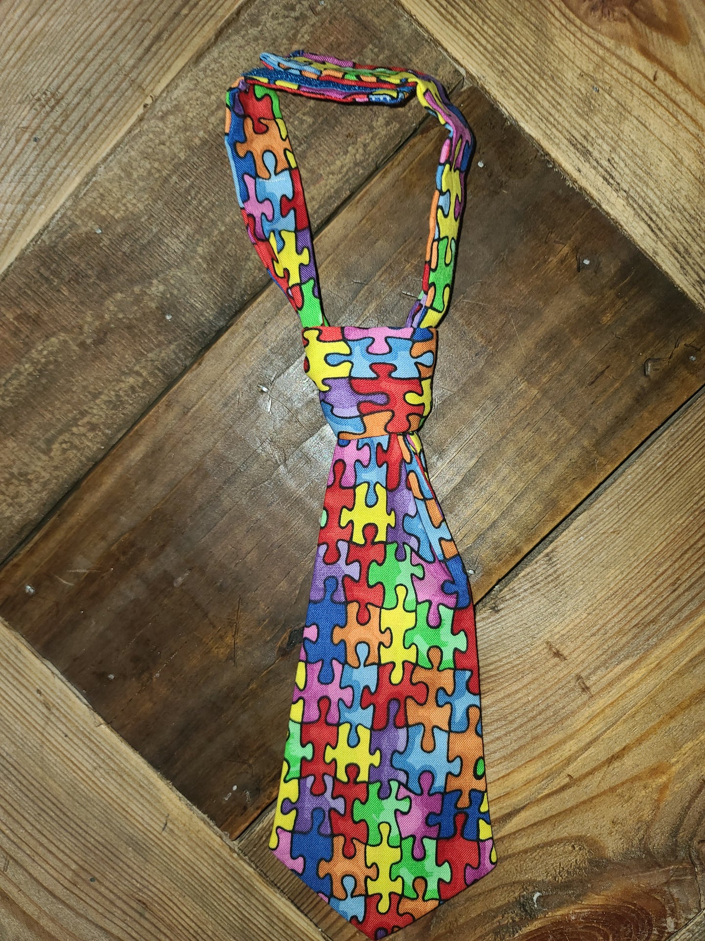 Boys Puzzle Piece Easy off easy on child's tie
