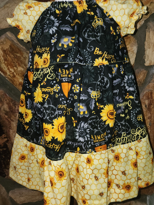 Bees and Flowers Size 9/12m Dress