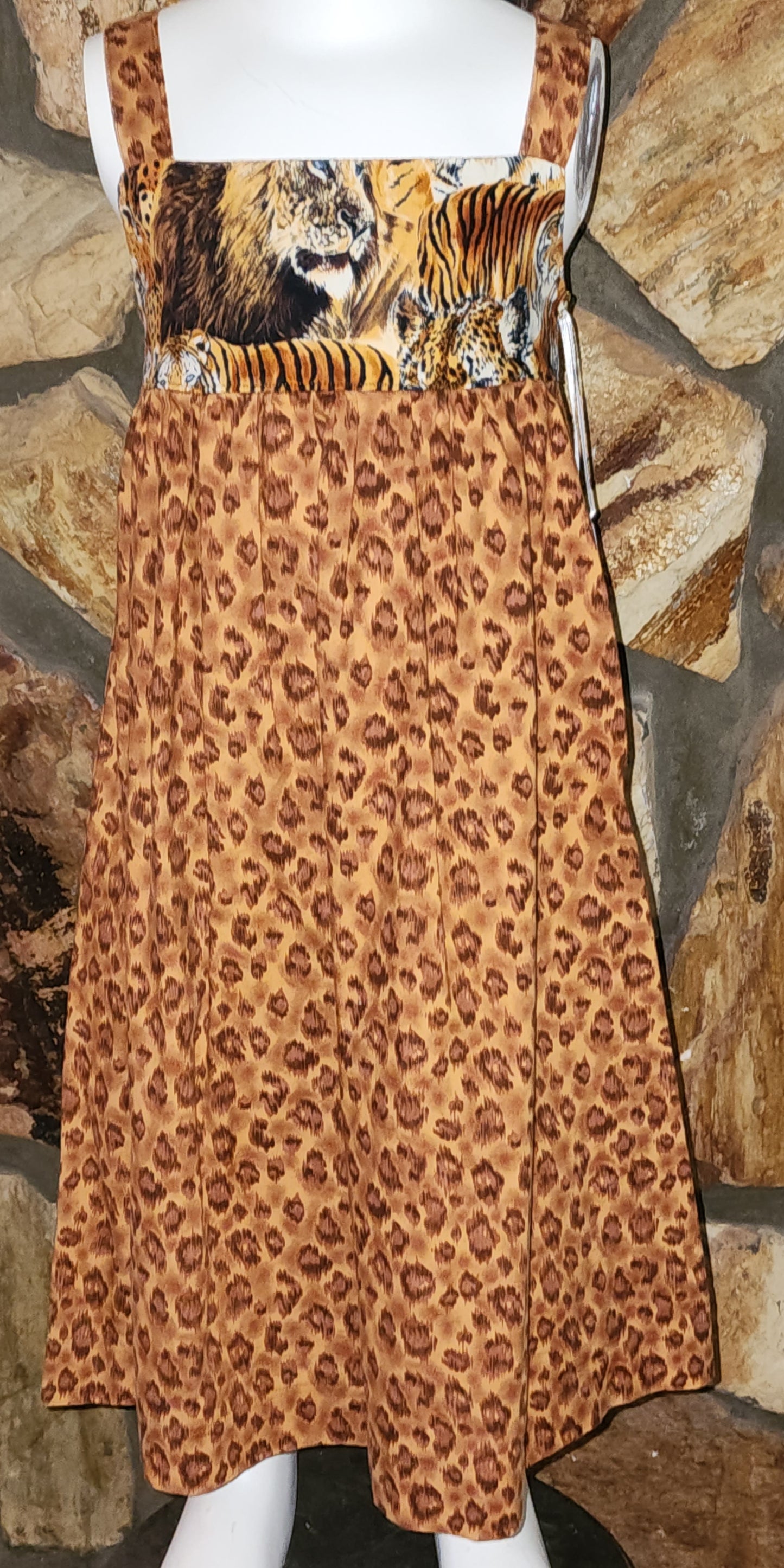 Lions and Tigers Animal Print Size 7/8 Dress