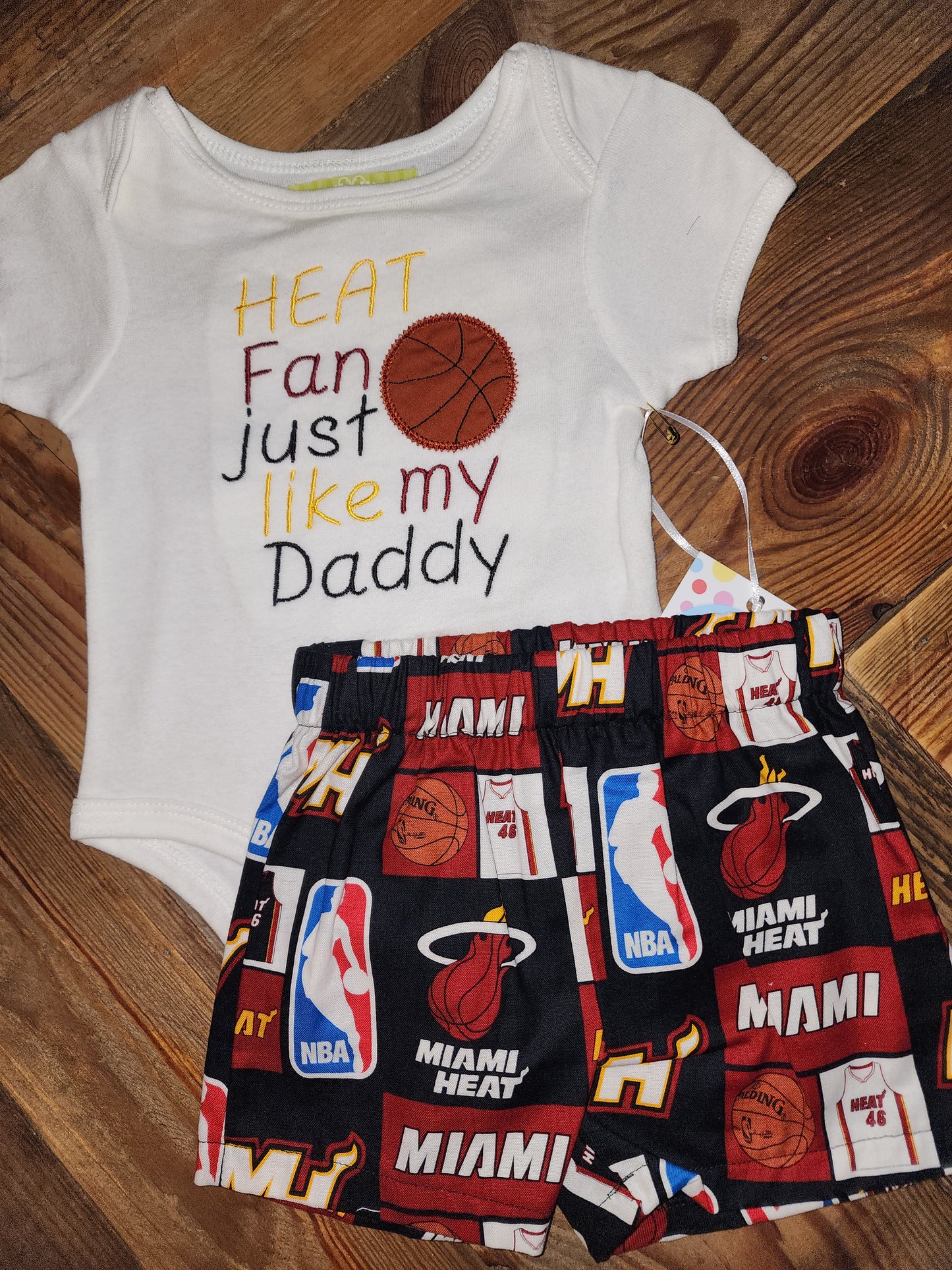 Heat Basketball Two Piece Size 6/9m Outfit